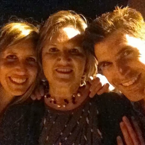 Meet your Posher, Ann - Picture 1 of 1