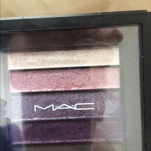 Mac eye shadow