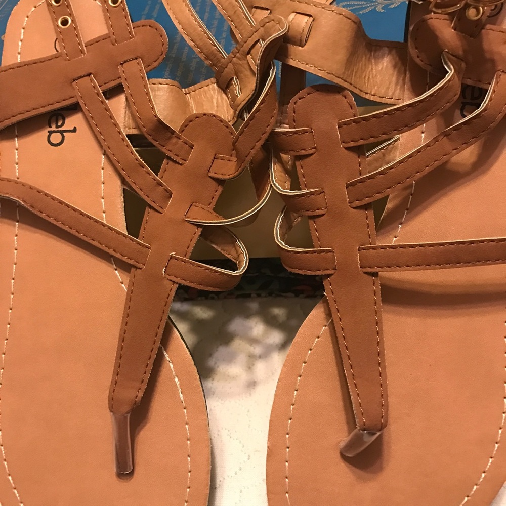 Brown / Nude Sandler