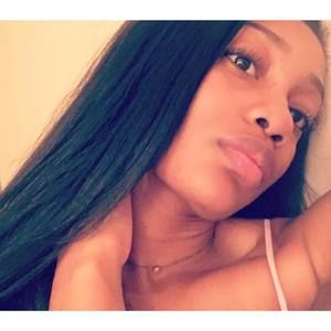 Meet your Posher, Brianna