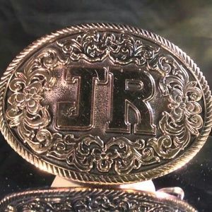 Meet your Posher, Jay r