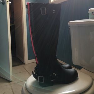 Steve Madden tsunami rain boots