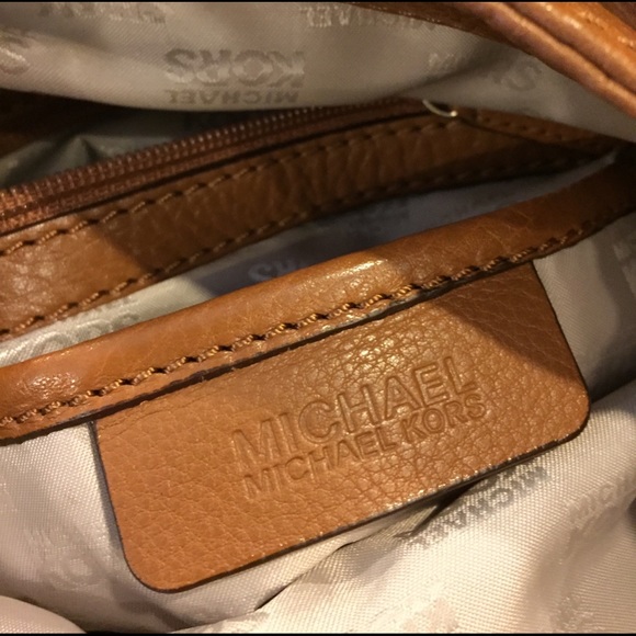 Michael Kors Bags - Michael Kors hobo Michael Kors Bags - Michael Kors hobo