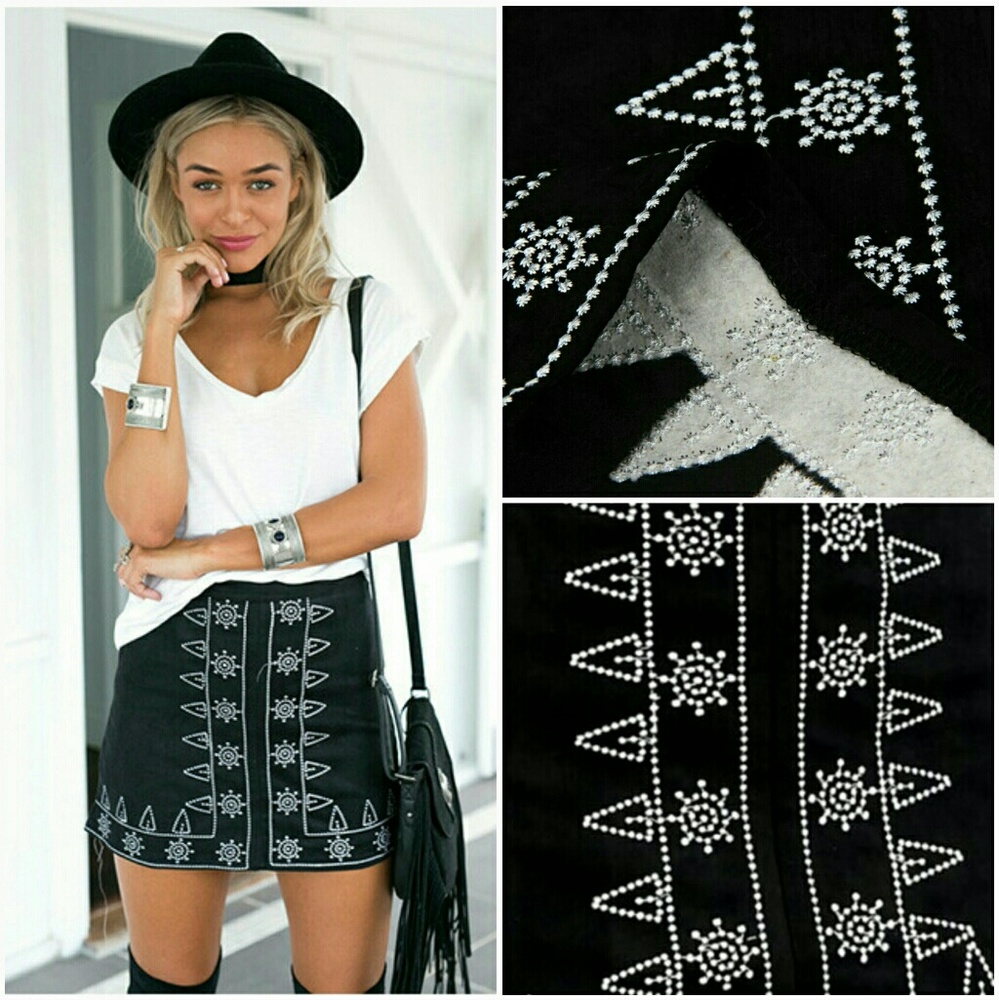 Vegan Suede Pattern Skirt - Picture 3 of 6