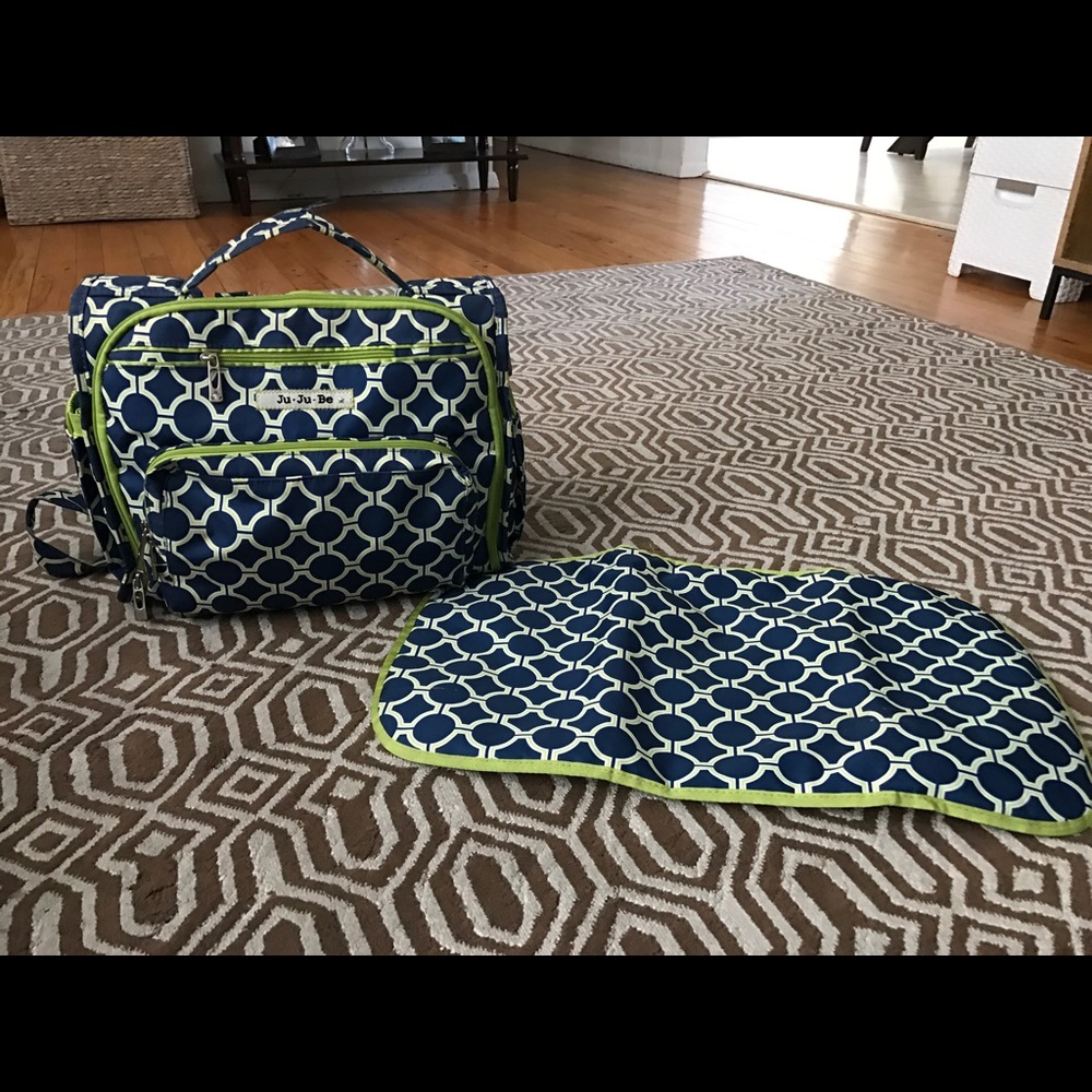 Ju Ju Be Convertible Diaper Bag