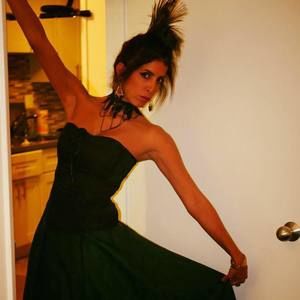 Meet your Posher, Yaeli