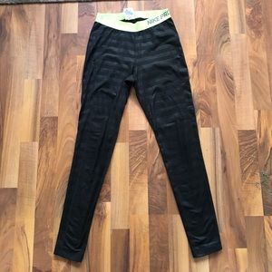Nike pro dri-fit black striped leggings