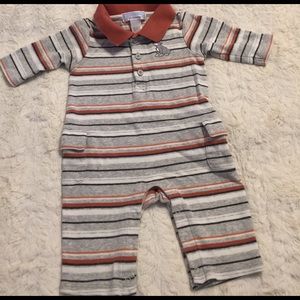 Janie and Jack, 0-3 Month "baby howling wolf"