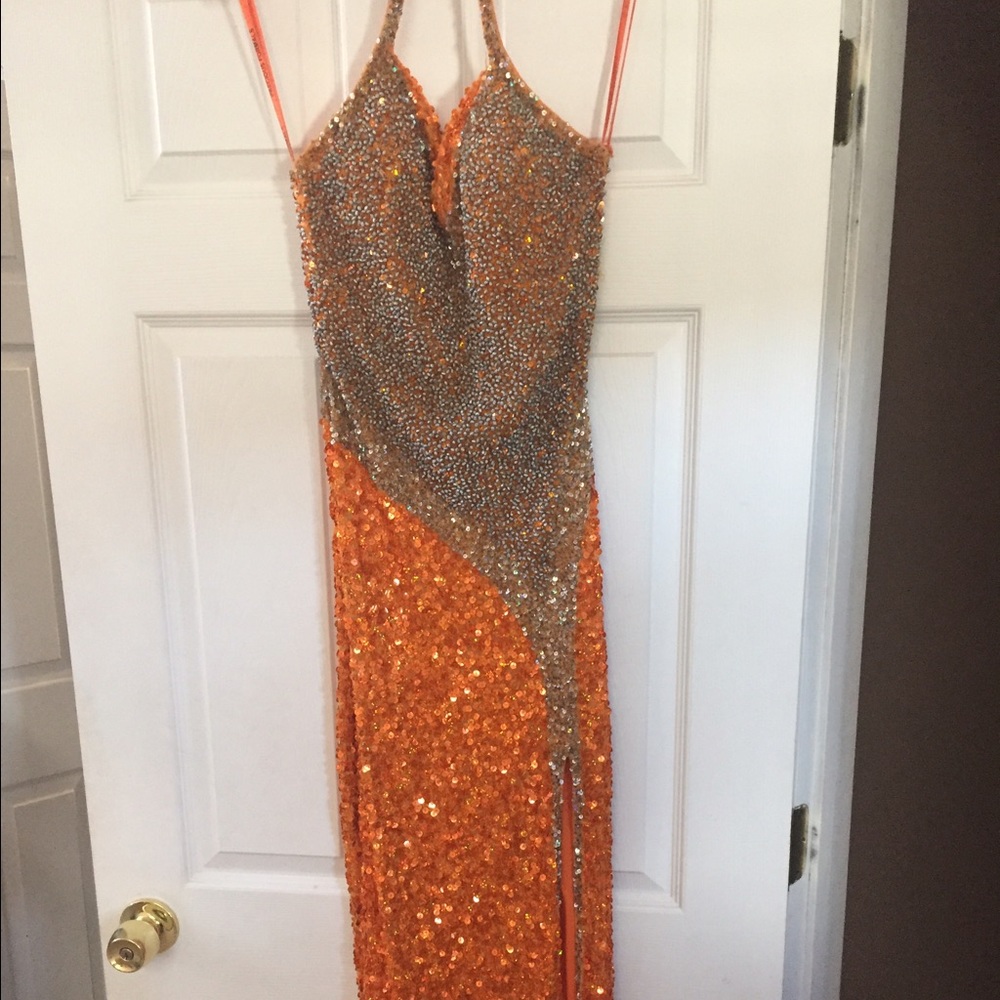 Prom dress