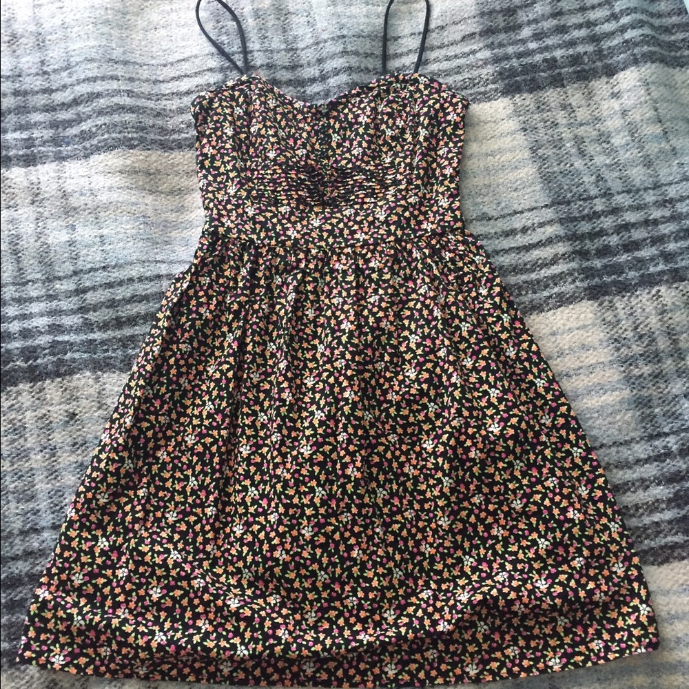 🚫TRADED🚫 Floral dress