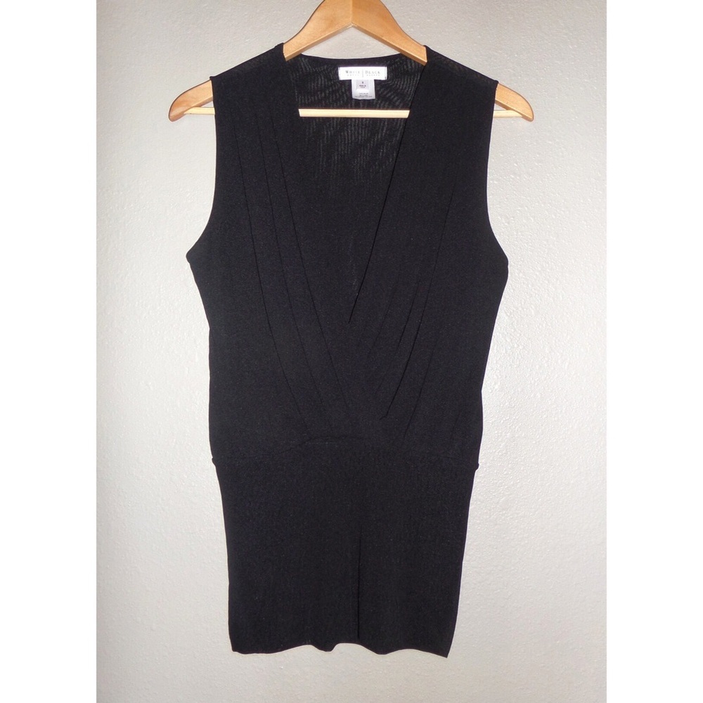 White House Black Market Sleeveless Top - NWOT