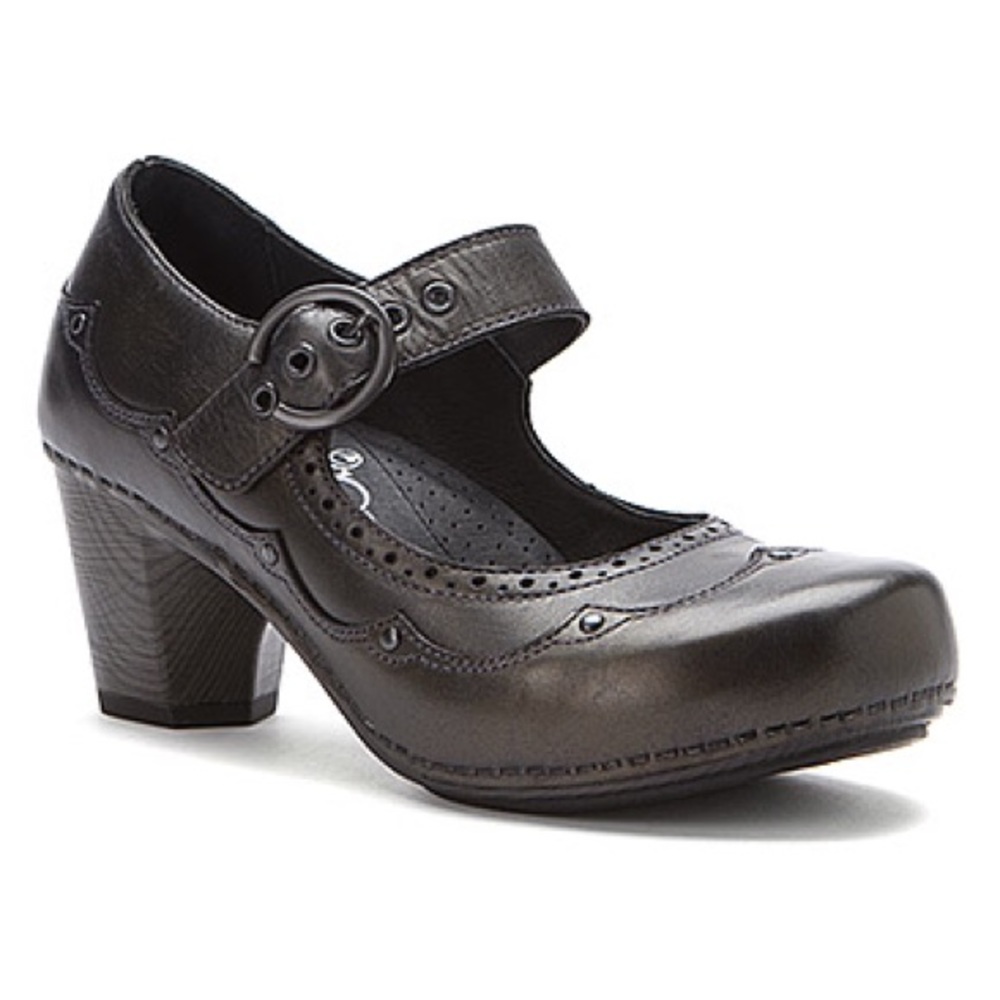 DANSKO Nevin Mary Jane