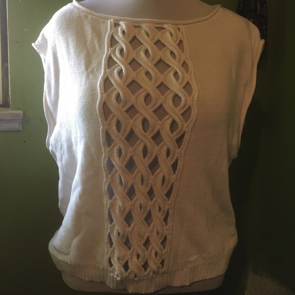 White cable knit sweater by L.A.M.B. - Picture 2 of 5