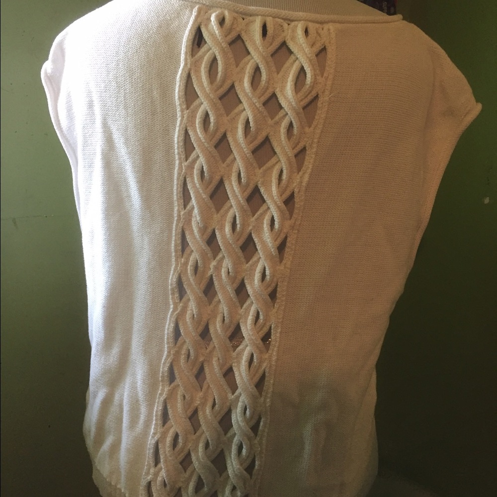 White cable knit sweater by L.A.M.B. - Picture 3 of 5