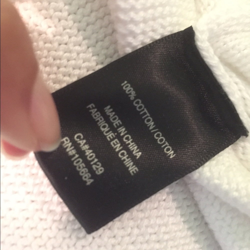 White cable knit sweater by L.A.M.B. - Picture 5 of 5