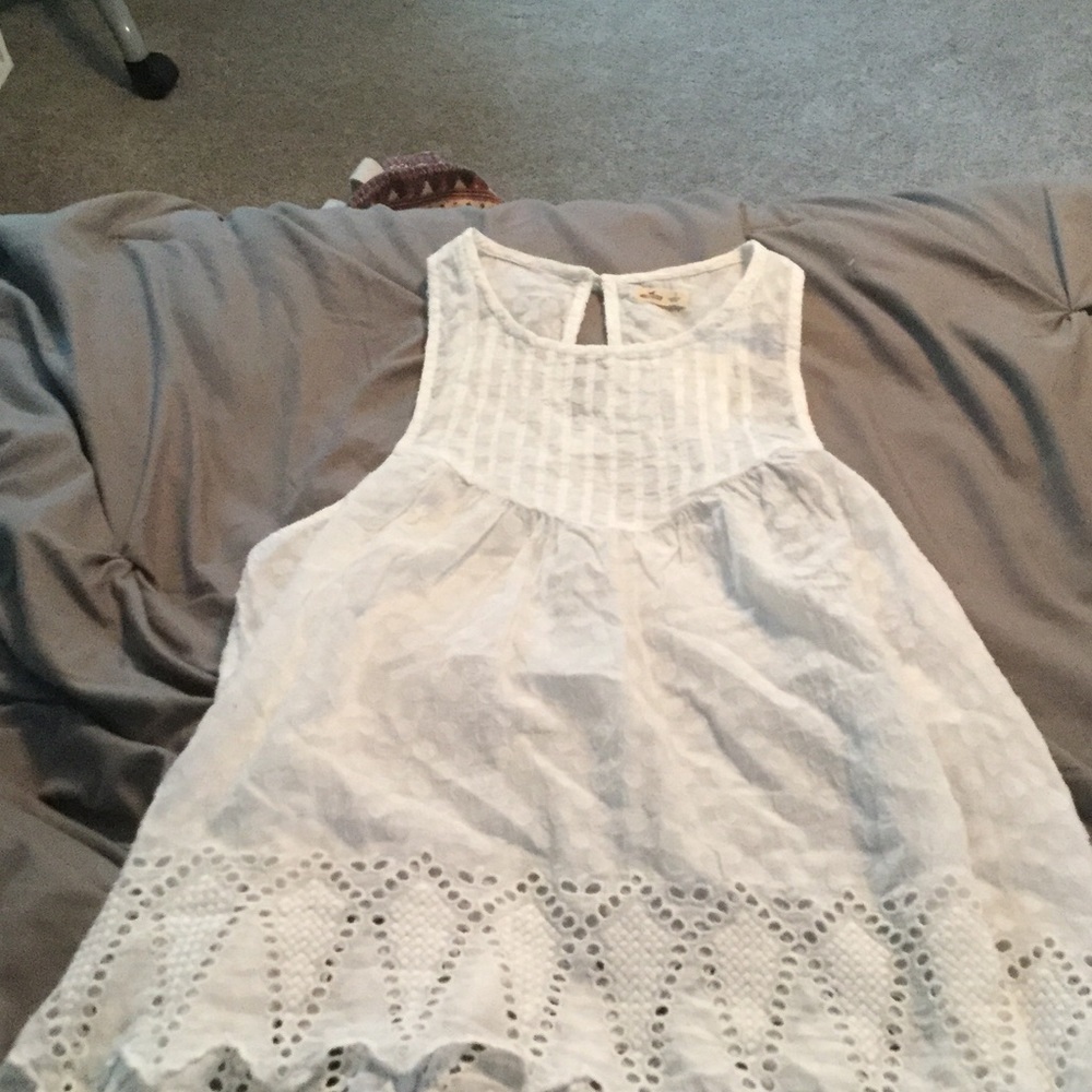 White hollister tank top