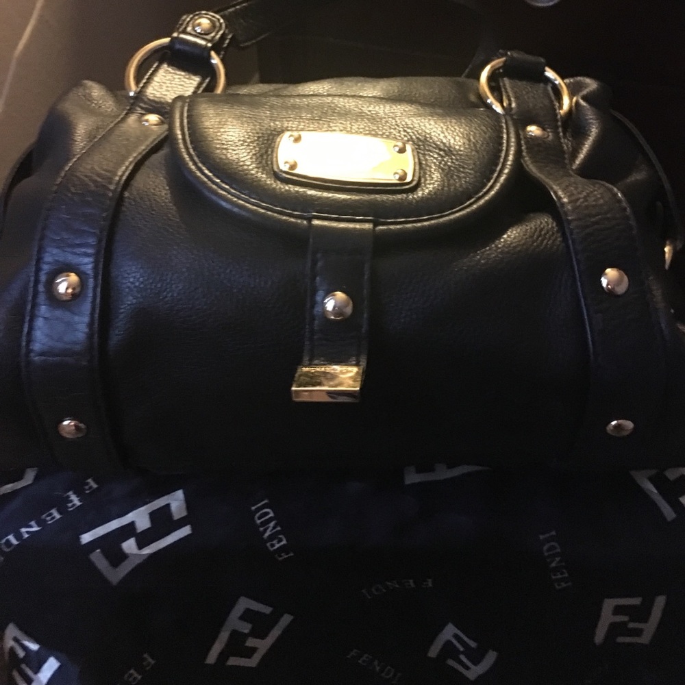 Handbag - Picture 3 of 4