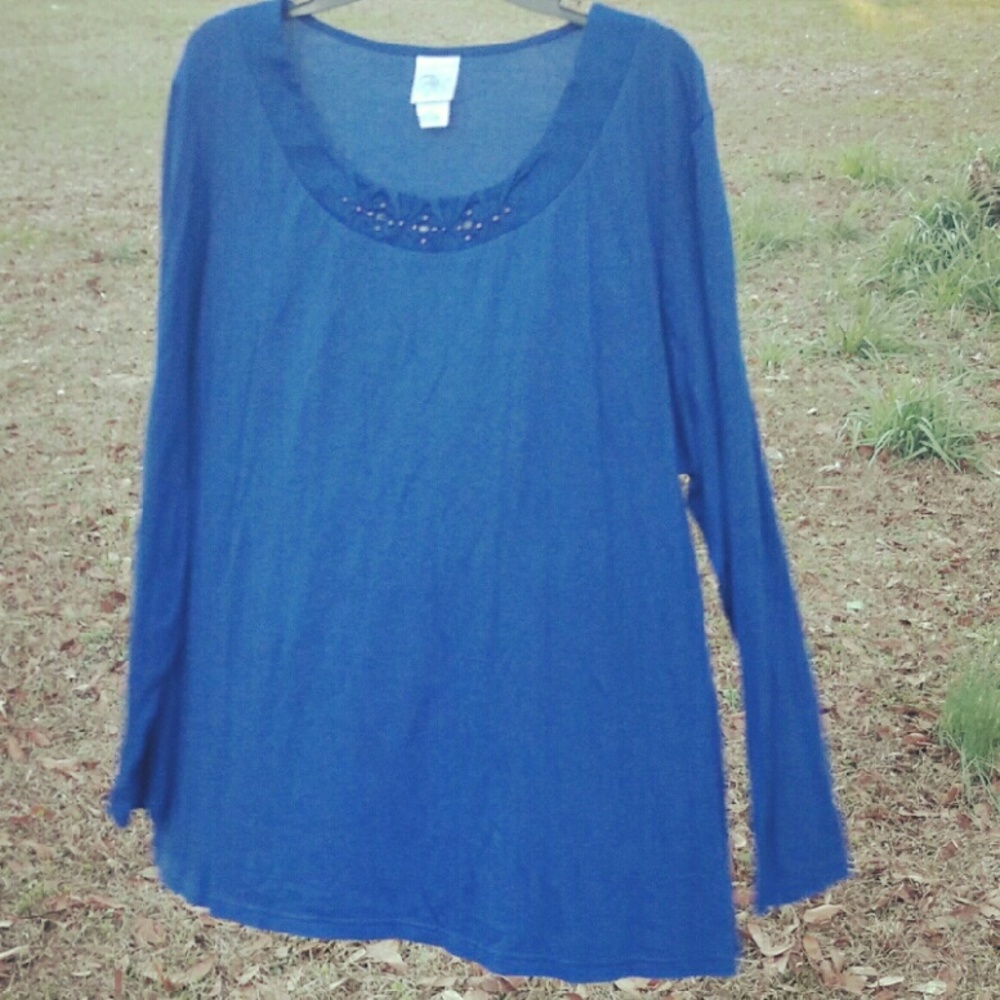Blue Long Sleeve Shirt With Gems Around The Collar