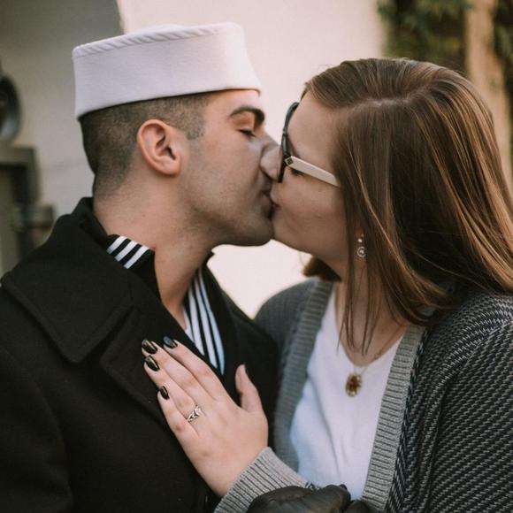 Meet your Posher, Shelby - Picture 1 of 1