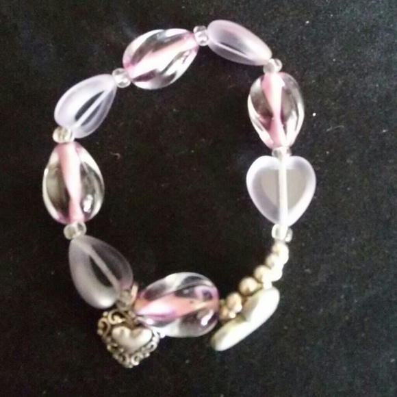 Hearts in Glass Bracelet - Picture 2 of 4