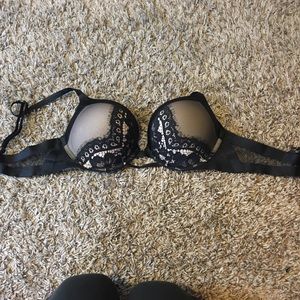 Victoria's Secret bombshell push up bra