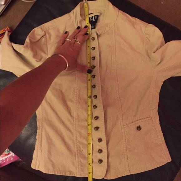 ❌DONATED❌GAP corduroy crop jacket military buttons - Picture 7 of 7