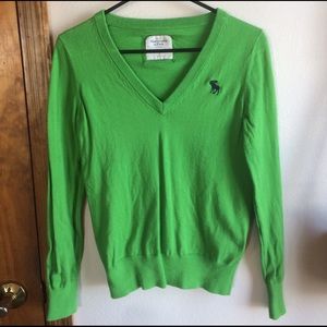 Abercrombie green sweater small