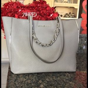 Michael Kors Tote