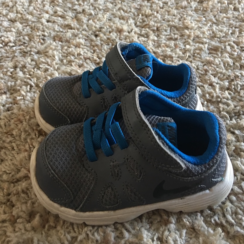 Nike Boys shoes