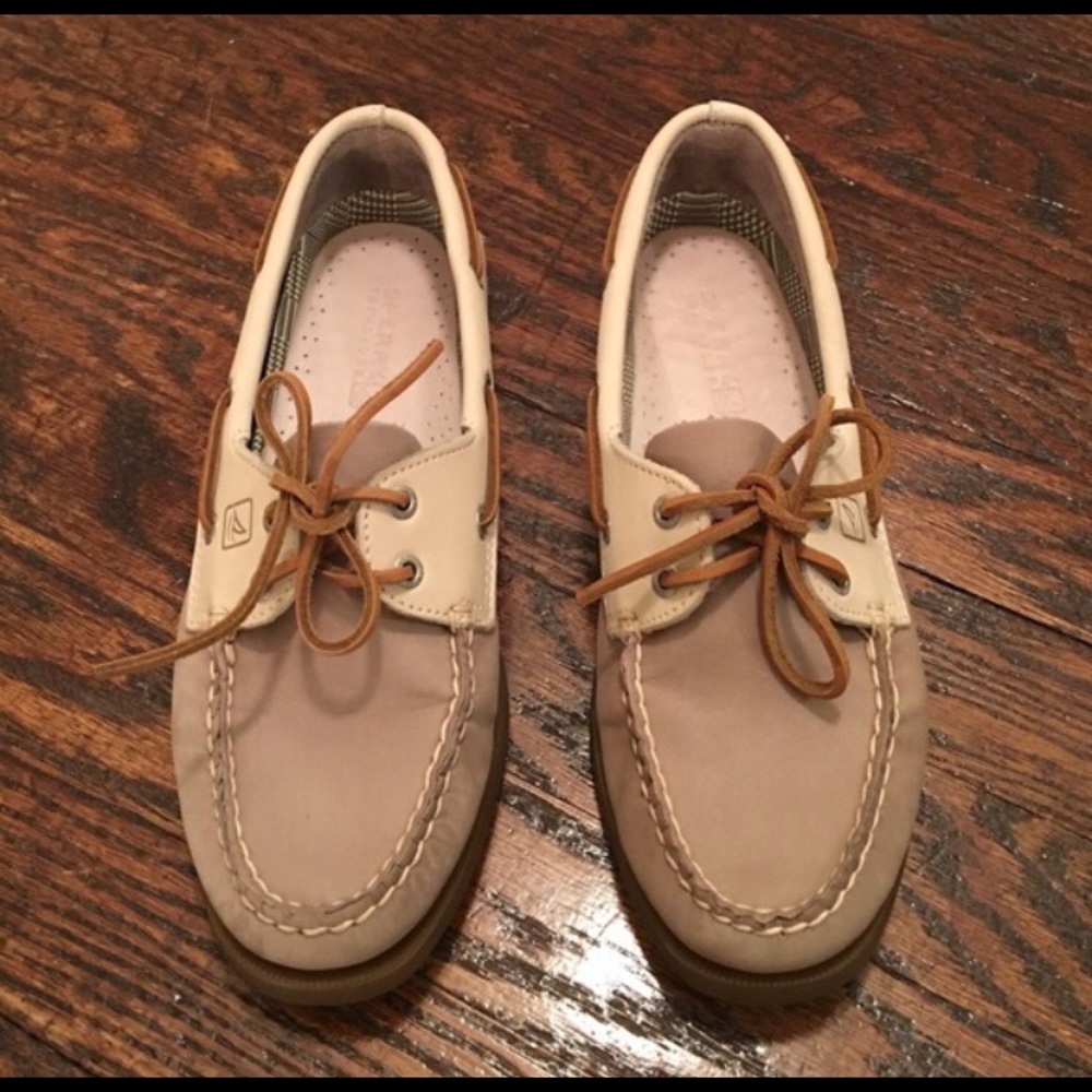 Two-tone Sperry boat shoes