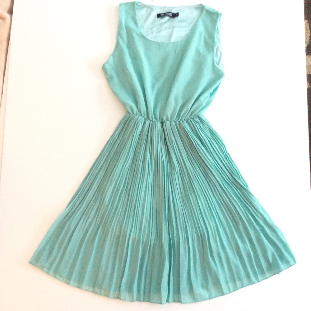 PLEATED CHIFFONAQUA DRESSNWT - Picture 3 of 4