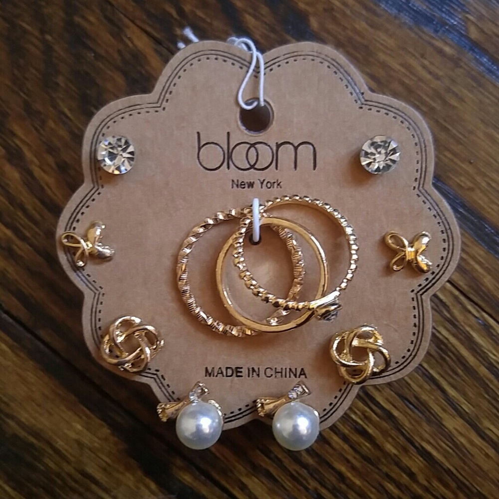 Ring and earring set