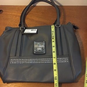 NWT Guess purse in gray