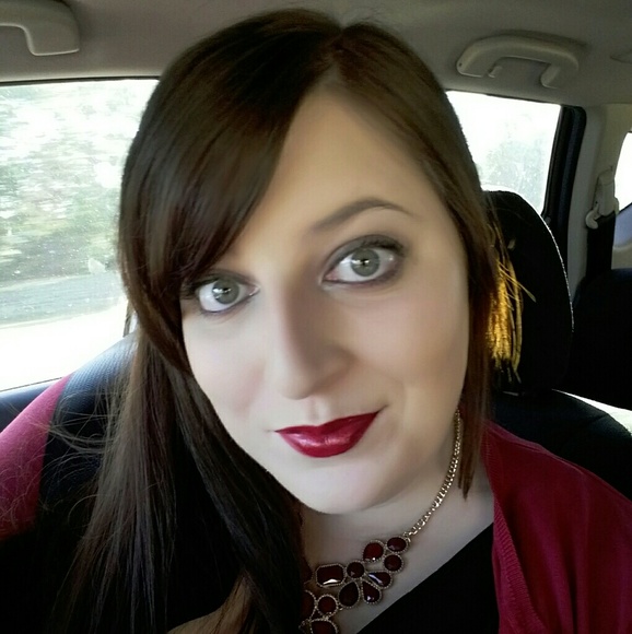 Meet your Posher, Morgan - Picture 2 of 2