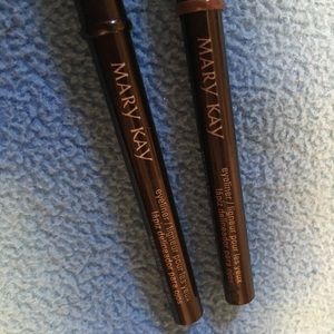 Mary Kay eyeliner