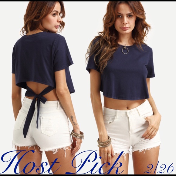 SOLD OUT ๐2x HP๐ Navy Self Tie High Low Crop Tee - Picture 2 of 7