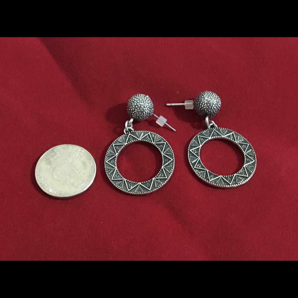 Authentic earrings - Picture 4 of 4