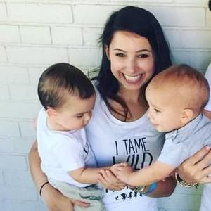 Meet your Posher, Sophia