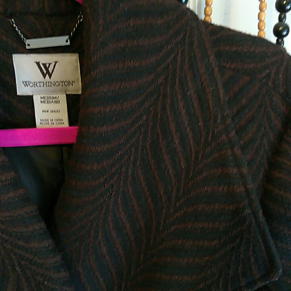 Coat - Picture 3 of 3
