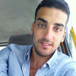 Meet your Posher, Mony