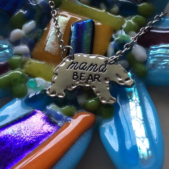 MAMA BEAR NECKLACE (ONE LEFT!) - Picture 2 of 3