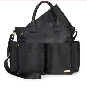 SKIP HOP CHELSEA DOWNTOWN CHIC DIAPER BAG