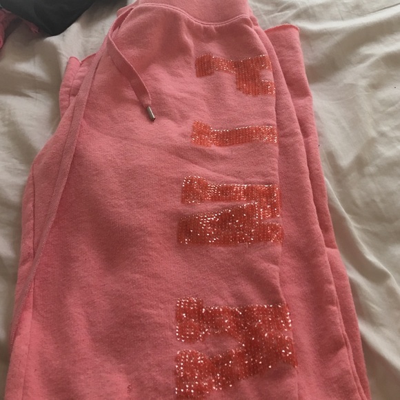 Victoria's Secret pink sweatpants - Picture 1 of 3