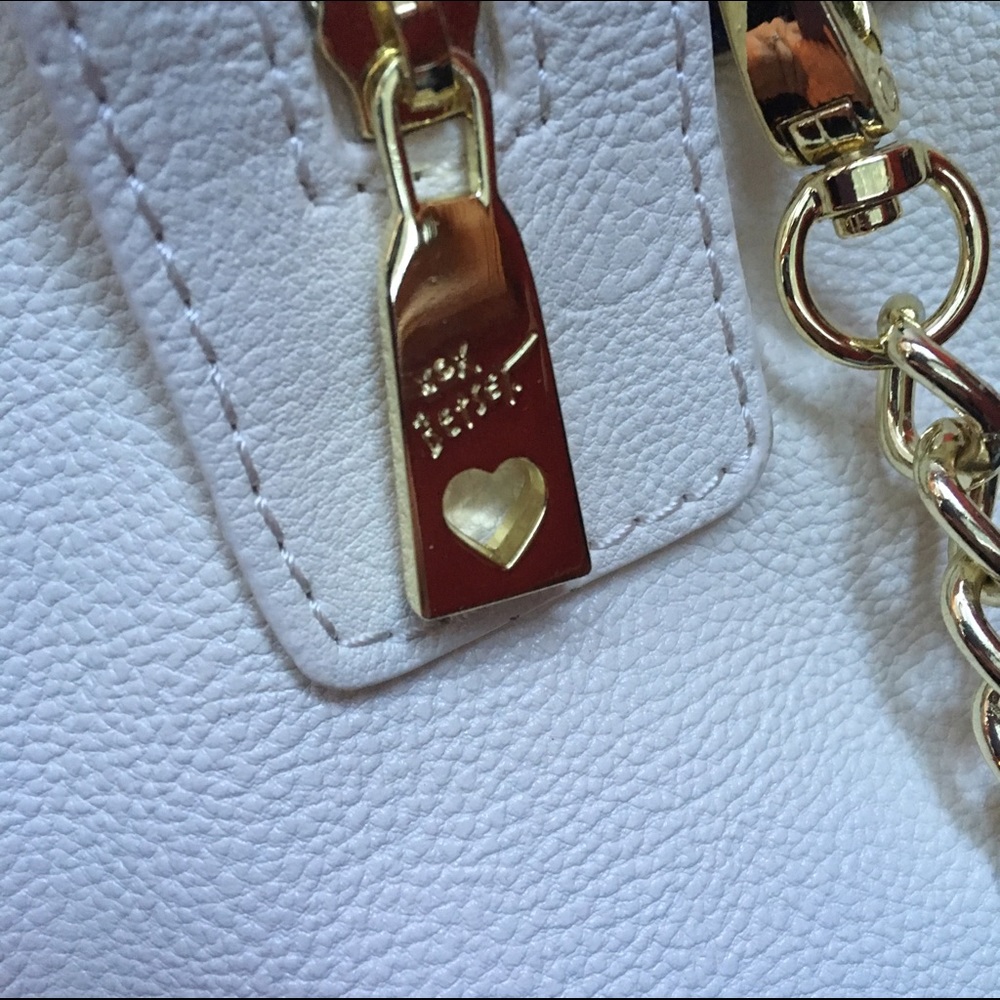 💕HOST PICK💕NEW Betsey Johnson Satchel Bag - Picture 8 of 8