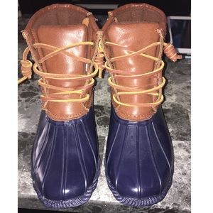 Steve Madden Tillis duck booties (size 7)