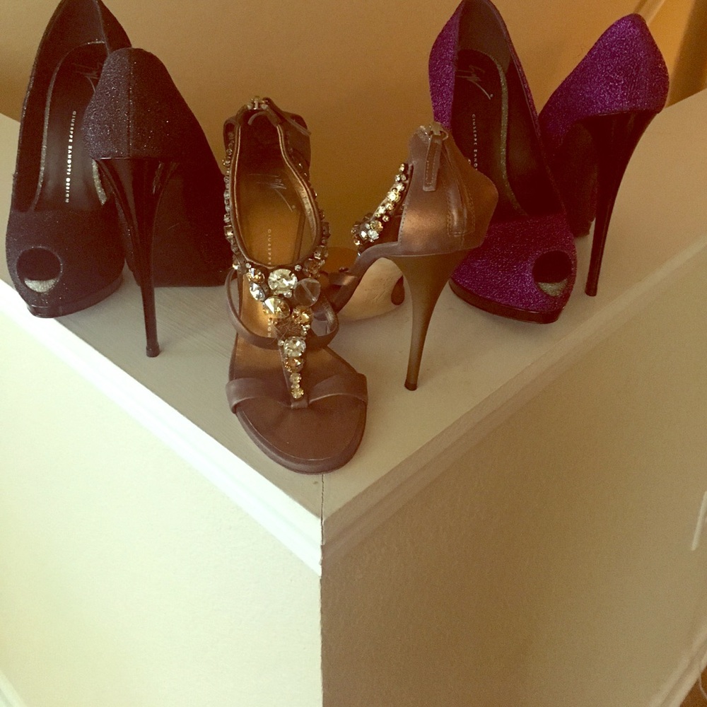 Giuseppe bundle