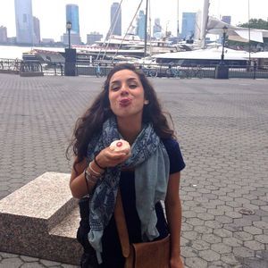 Meet your Posher, Daniela