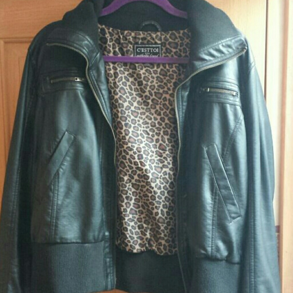 BOMBER JACKET( SOLD)