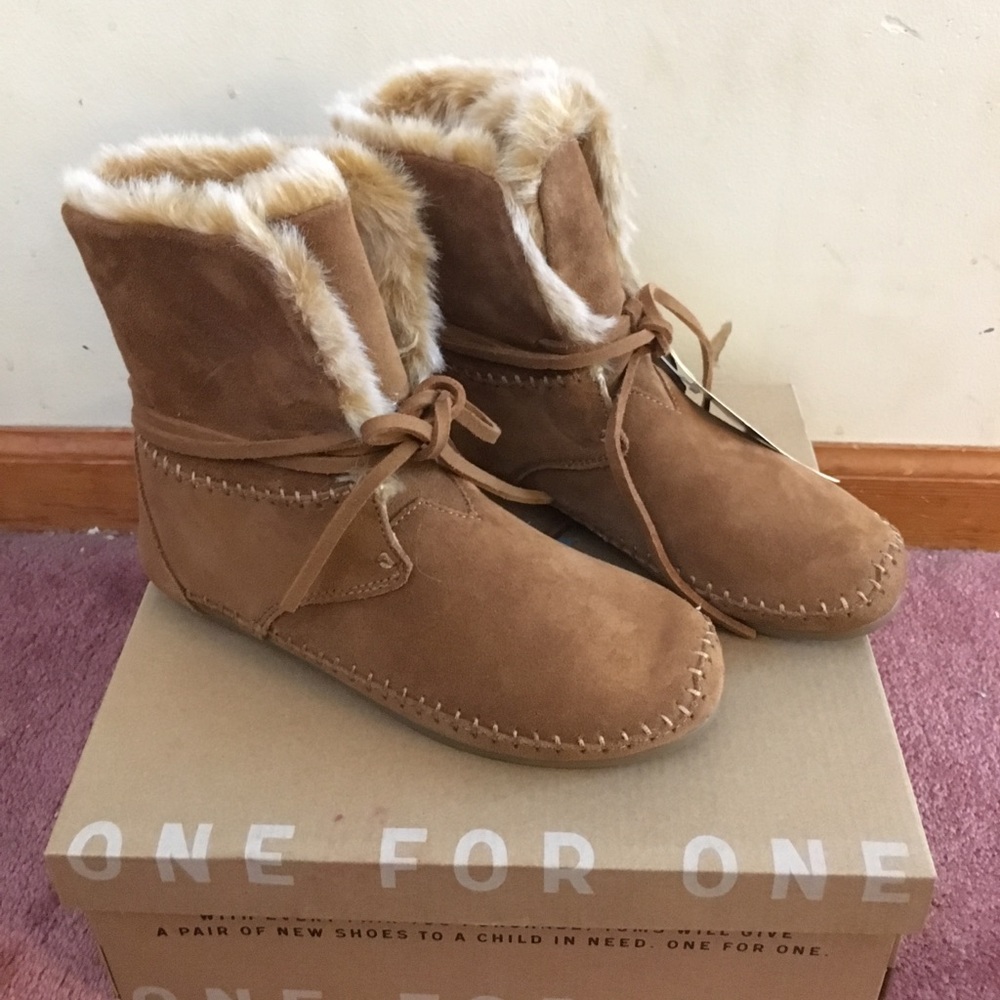 TOMs brand new Chestnut Zahara boots LAST CHANCE