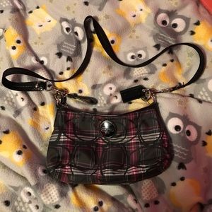 Cross body coach purse